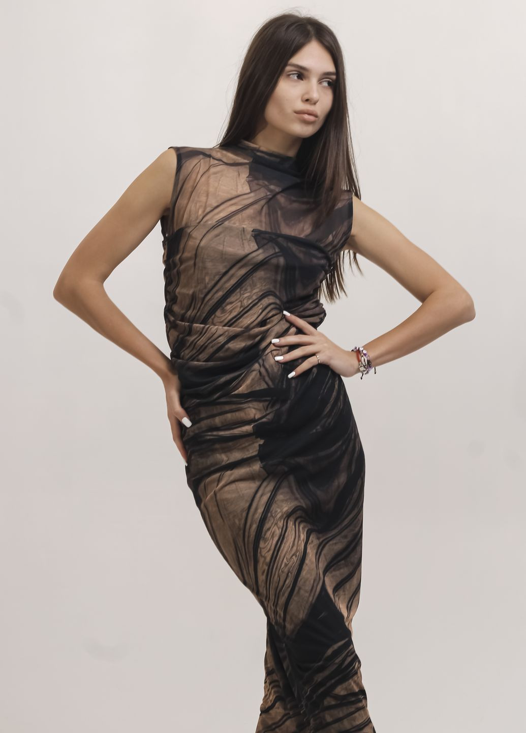 Темно-бежева кежуал сукня шифонова чорно-бежева MZR
