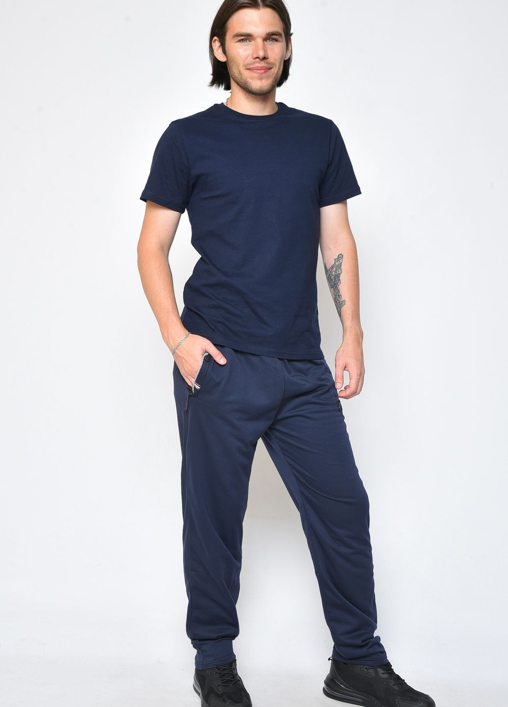 Спортивні штани чоловічі темно-синього кольору Let's Shop (260286094)