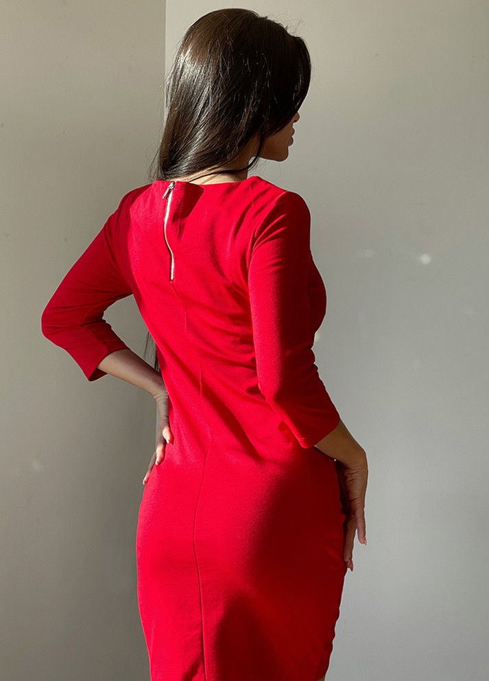 Красное кэжуал платье женское красное Let's Shop однотонное