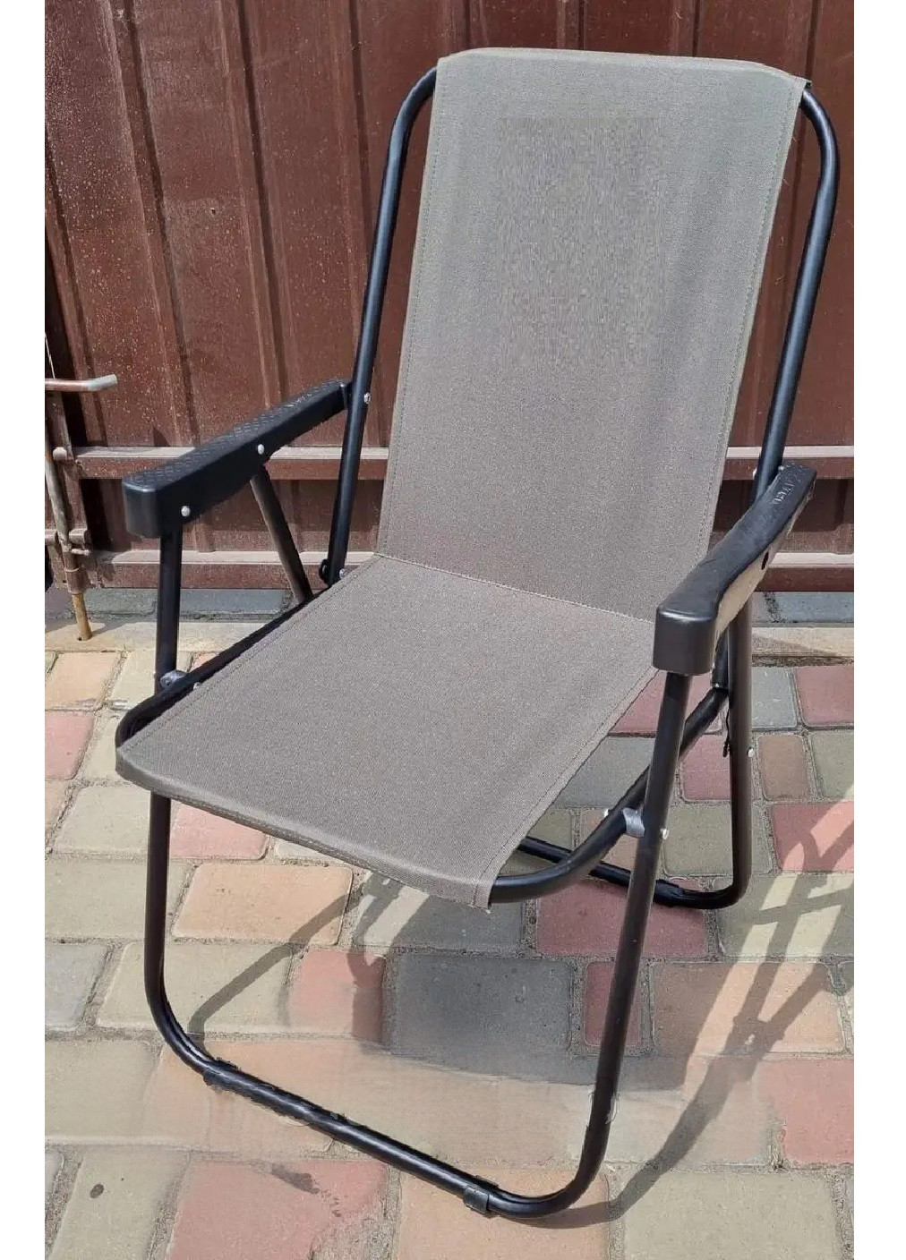 Розкладне крісло з підлокітниками стілець для відпочинку дачі риболовлі пікніка кемпінгу 49х50х79 см (475285-Prob) Сіре Unbranded (265391192)