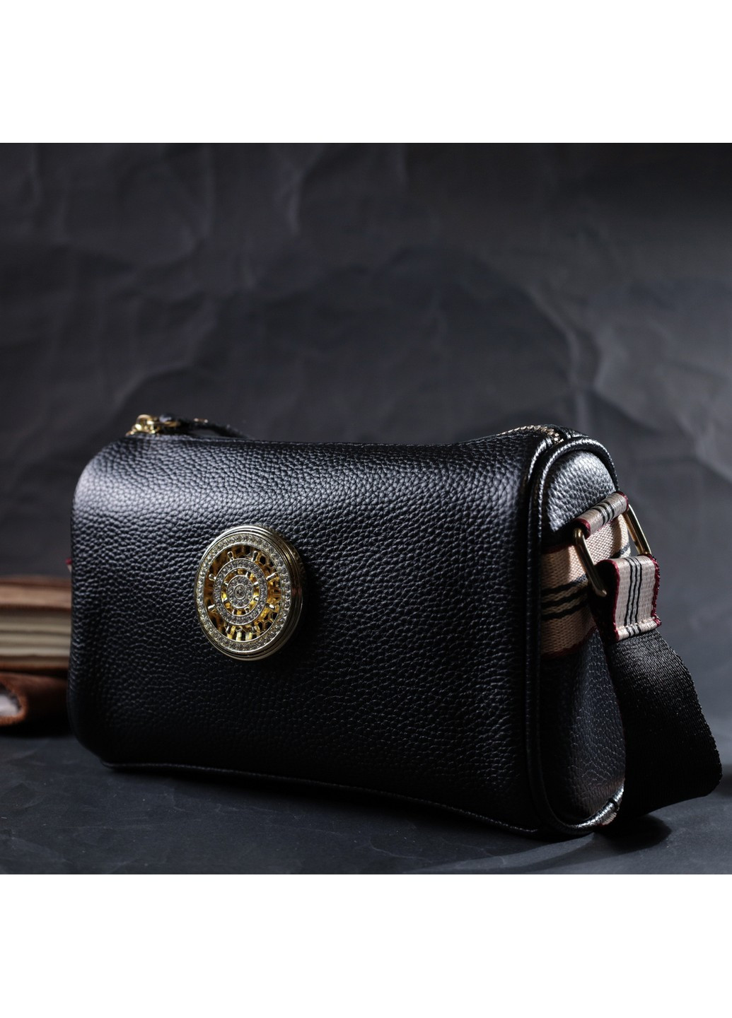 Женская сумка с украшением из натуральной кожи 22262 Черная Vintage (276457530)
