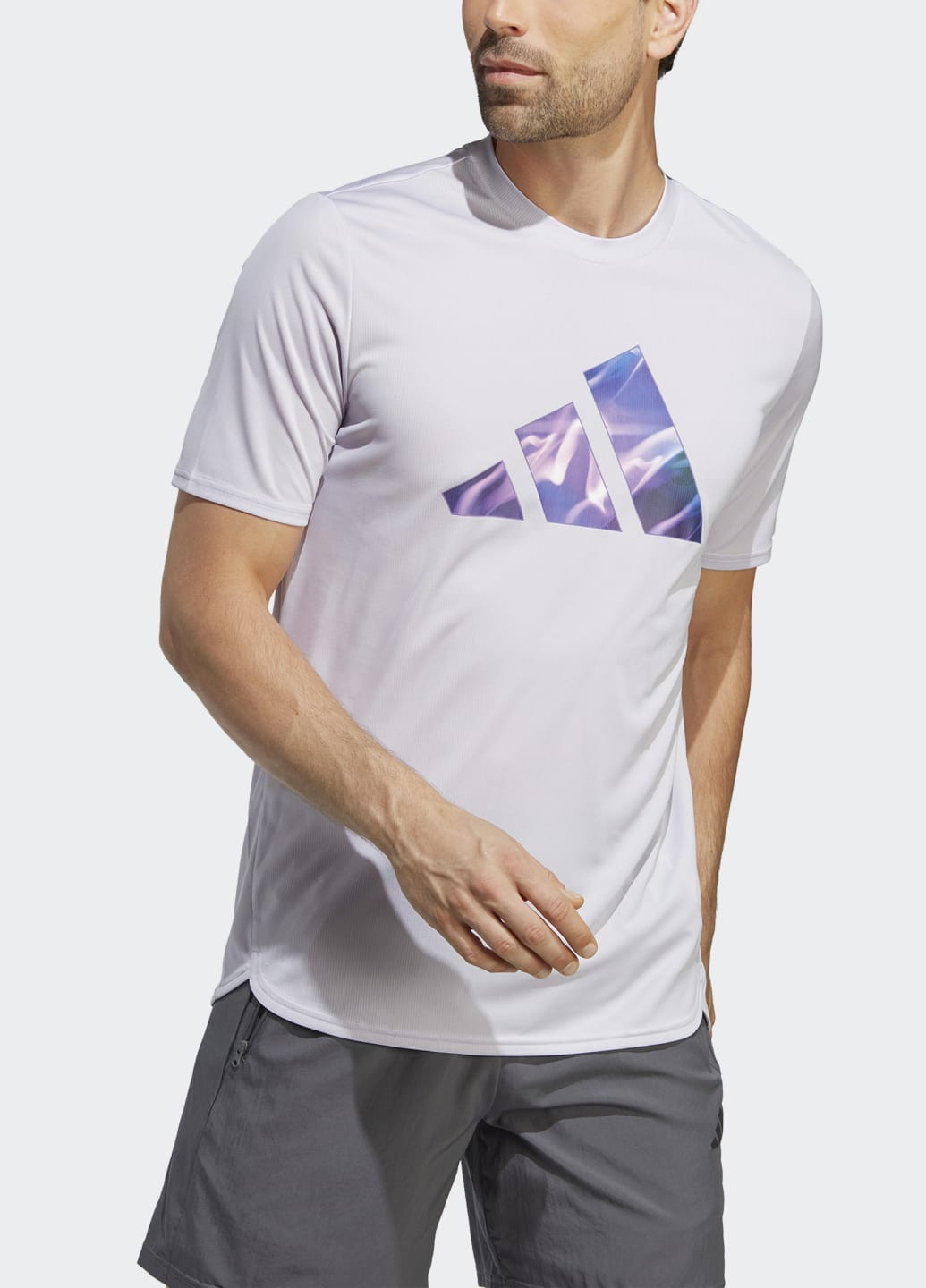 Фіолетова футболка для тренувань hiit adidas
