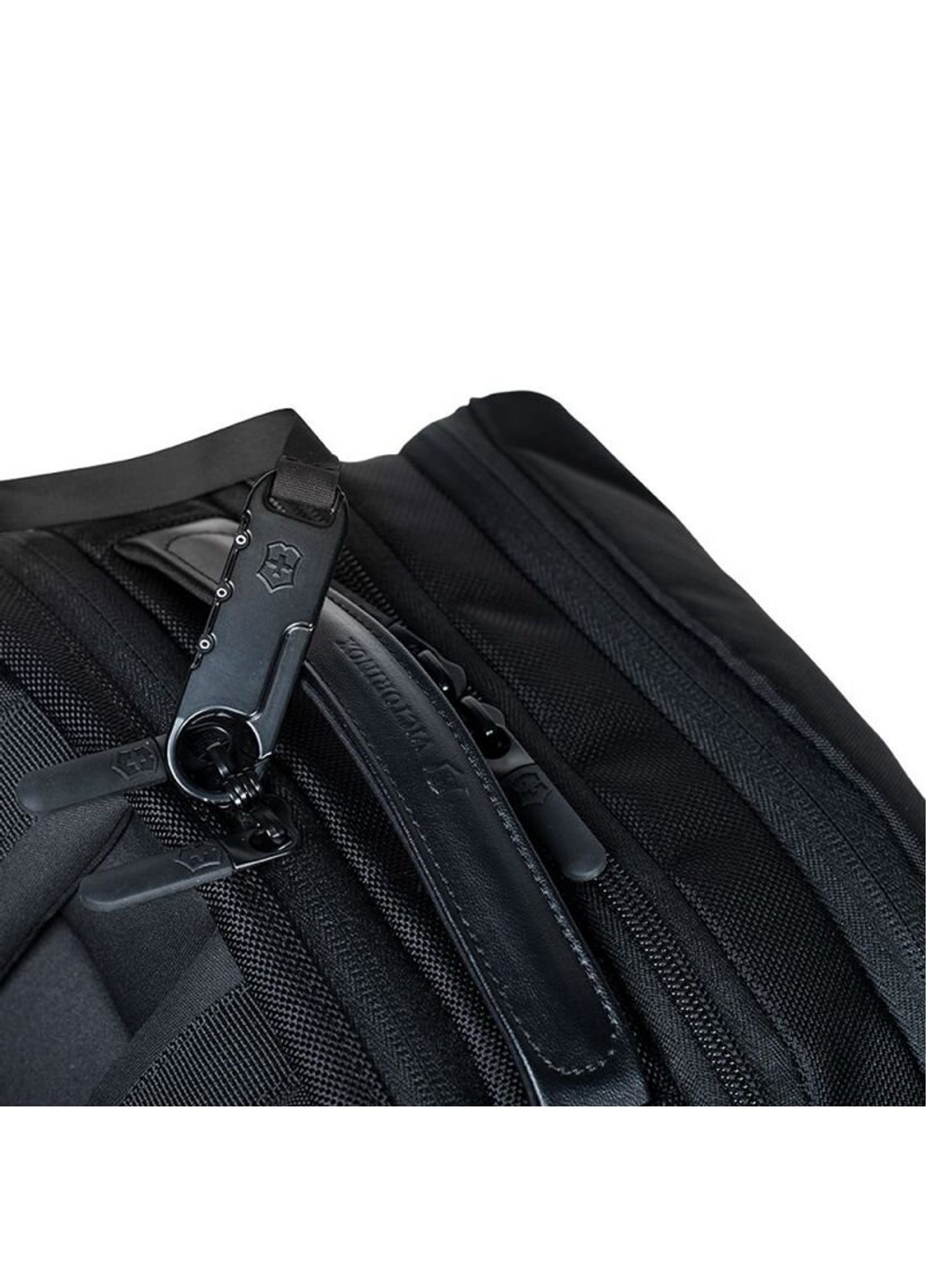 Черный рюкзак ALTMONT Professional/Black Vt602155 Victorinox Travel (262449710)