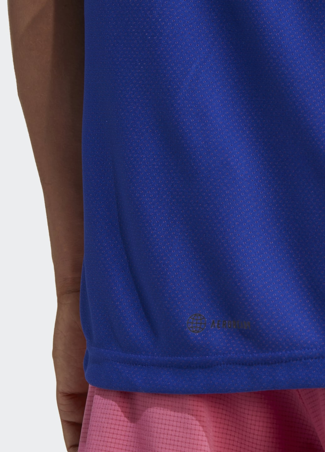Синяя футболка hiit base training adidas