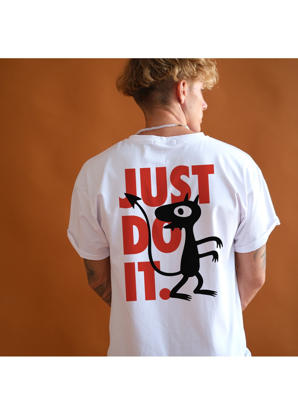 Біла футболка з принтом - luci No Brand