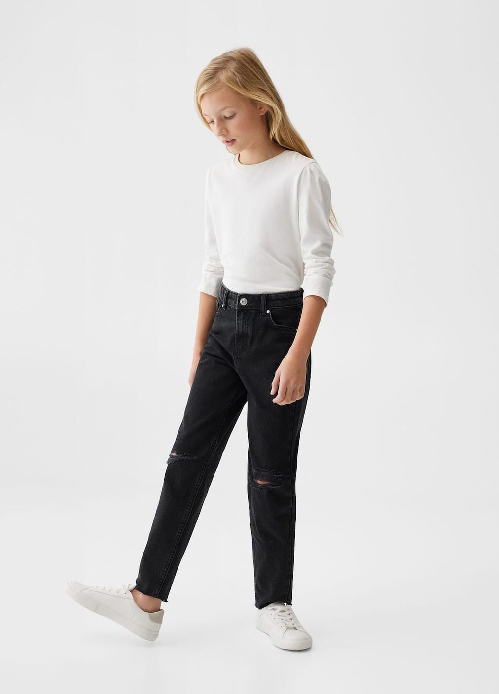 Черные демисезонные джинсы для девочки 9365 152 см черный 70420 Mango