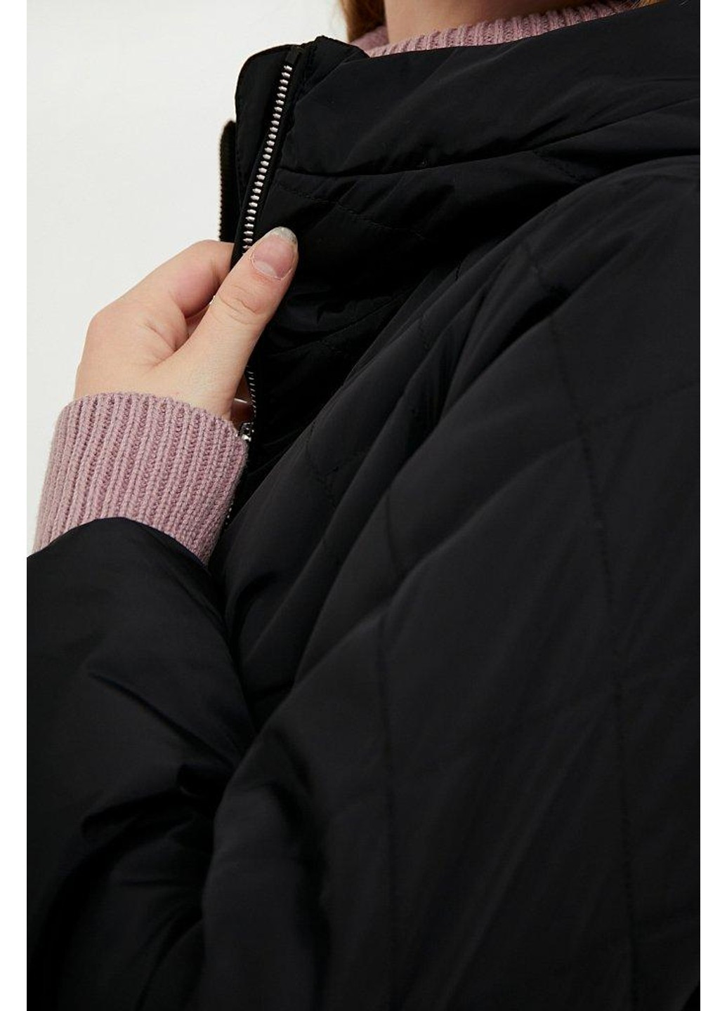 Чорна демісезонна куртка a20-11007-200 Finn Flare