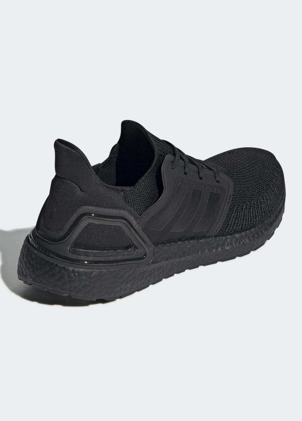 Черные всесезонные кроссовки для бега ultraboost 20 adidas