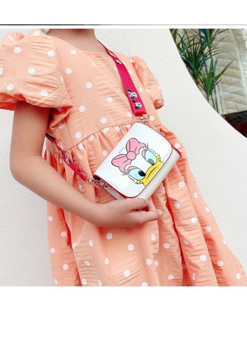 Детская маленькая сумочка в стиле Дисней Дейзи Дак Белая No Brand (259960422)