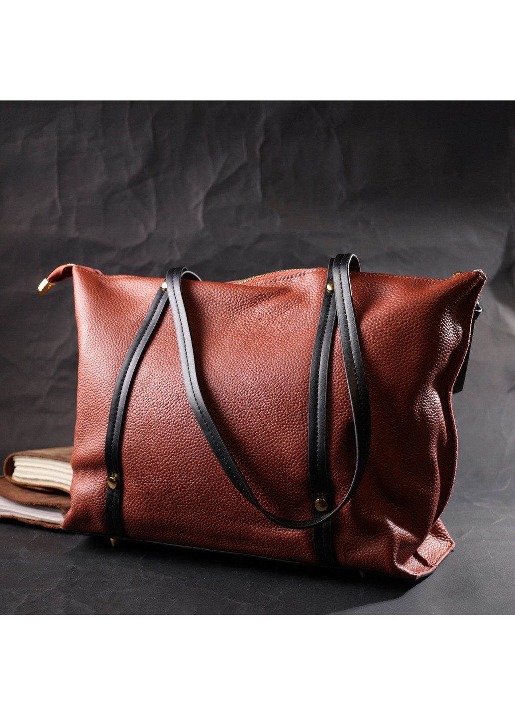 Вместительная двухцветная женская сумка из натуральной кожи 22301 Коричневая Vintage (276457560)