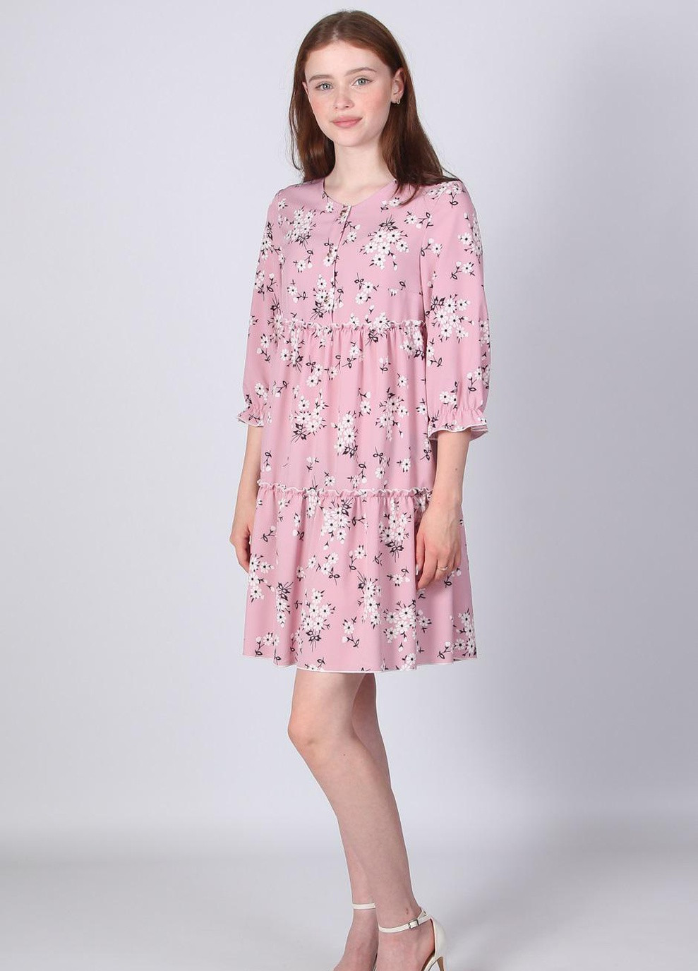 Розовое кэжуал платье женское 074 цветы белый софт розовый Актуаль