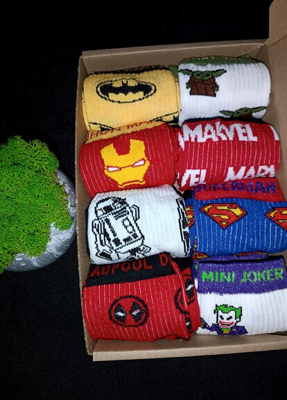 Подарунковий набір шкарпеток «Супергерої» 8 пар No Brand (267809717)