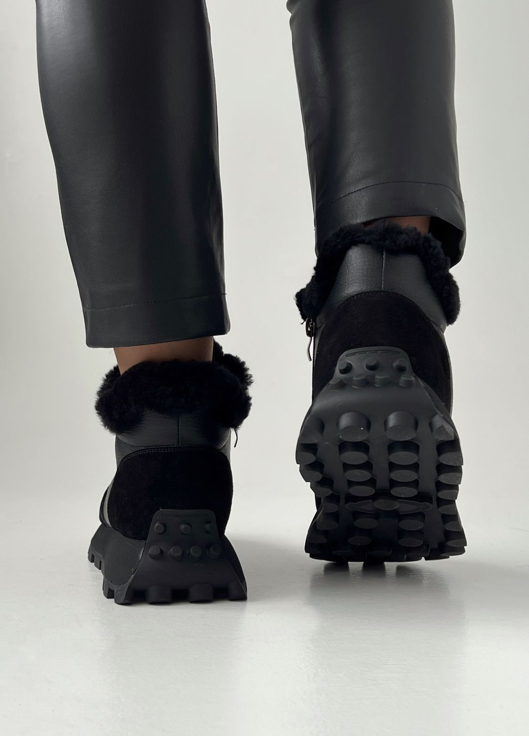 Чорні зимовий кросівки зимові Lonza