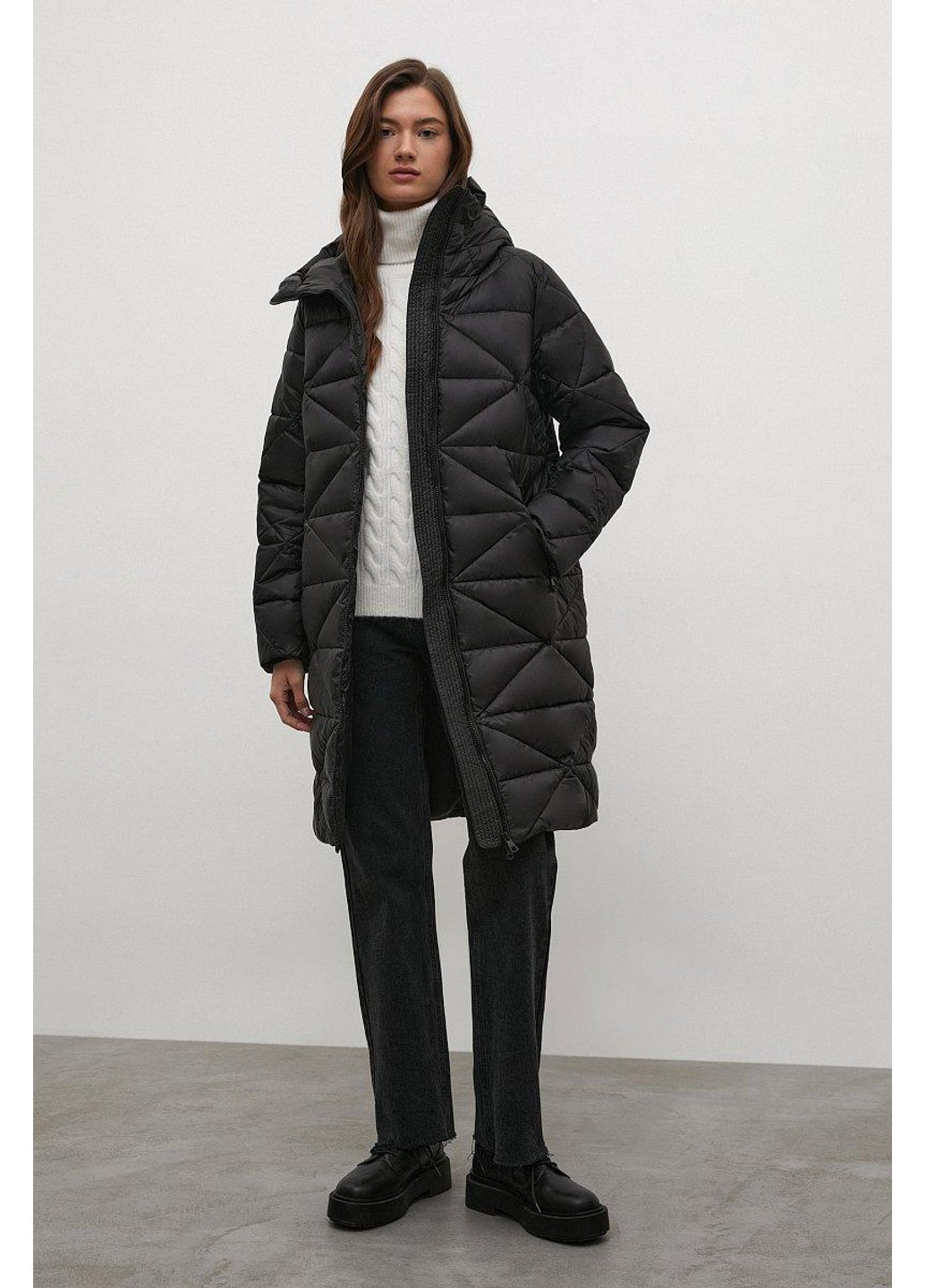 Черная зимняя куртка fwb11075-200 Finn Flare