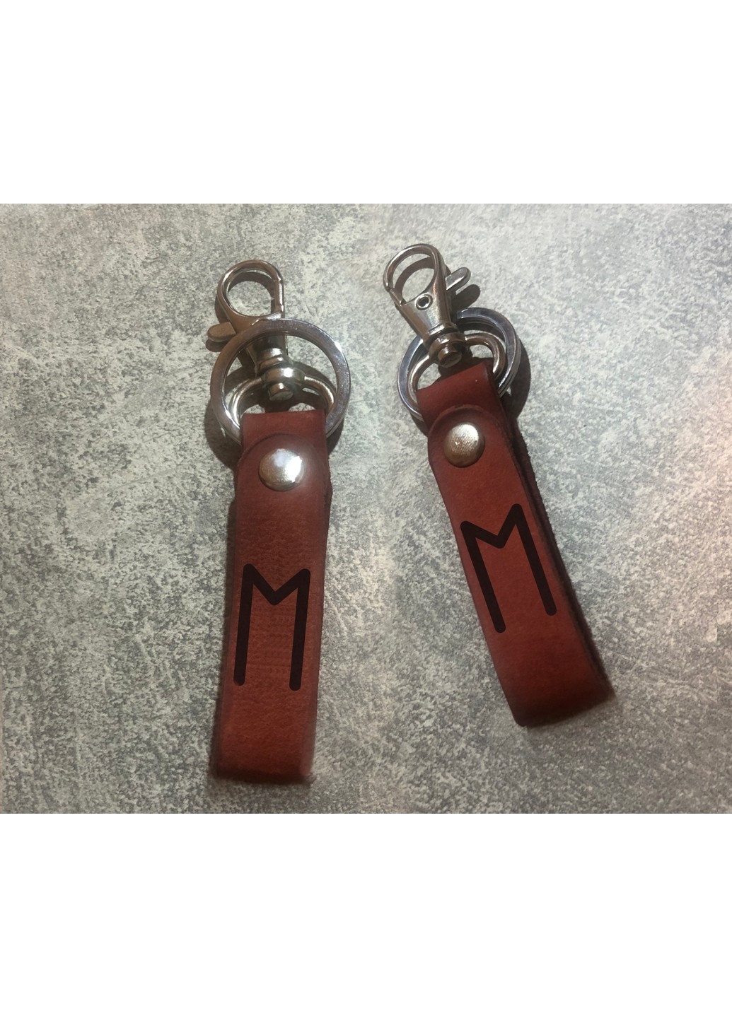 Брелок "петля" зі шкіри з Руною Старшого Футарка «Еваз» ЗаСвіт (266424998)