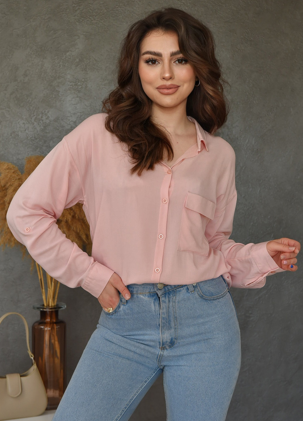 Светло-розовая кэжуал рубашка однотонная Let's Shop