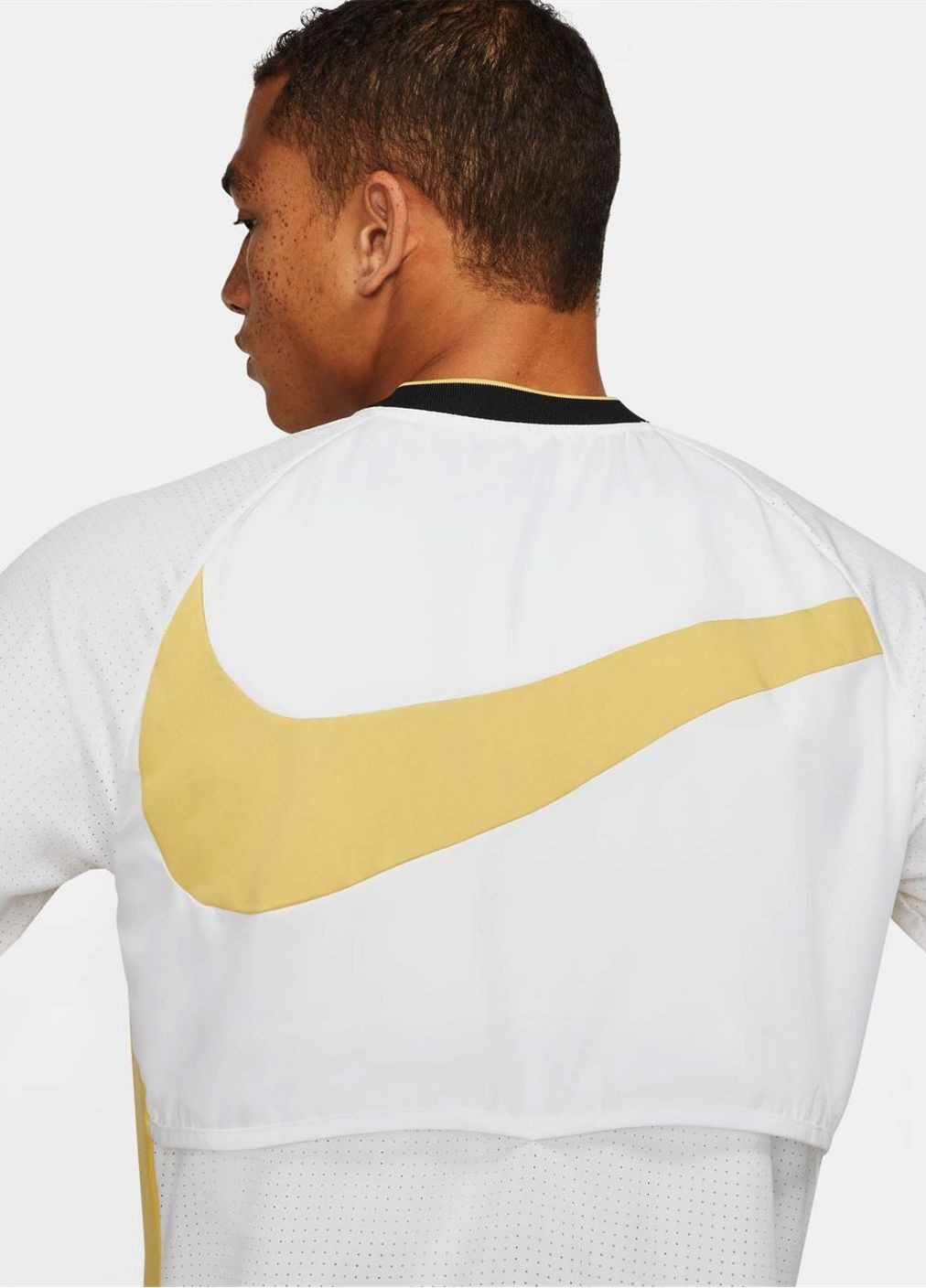 Біла літня легенька куртка оригінал вітровка Nike Training Jacket Academy AWF