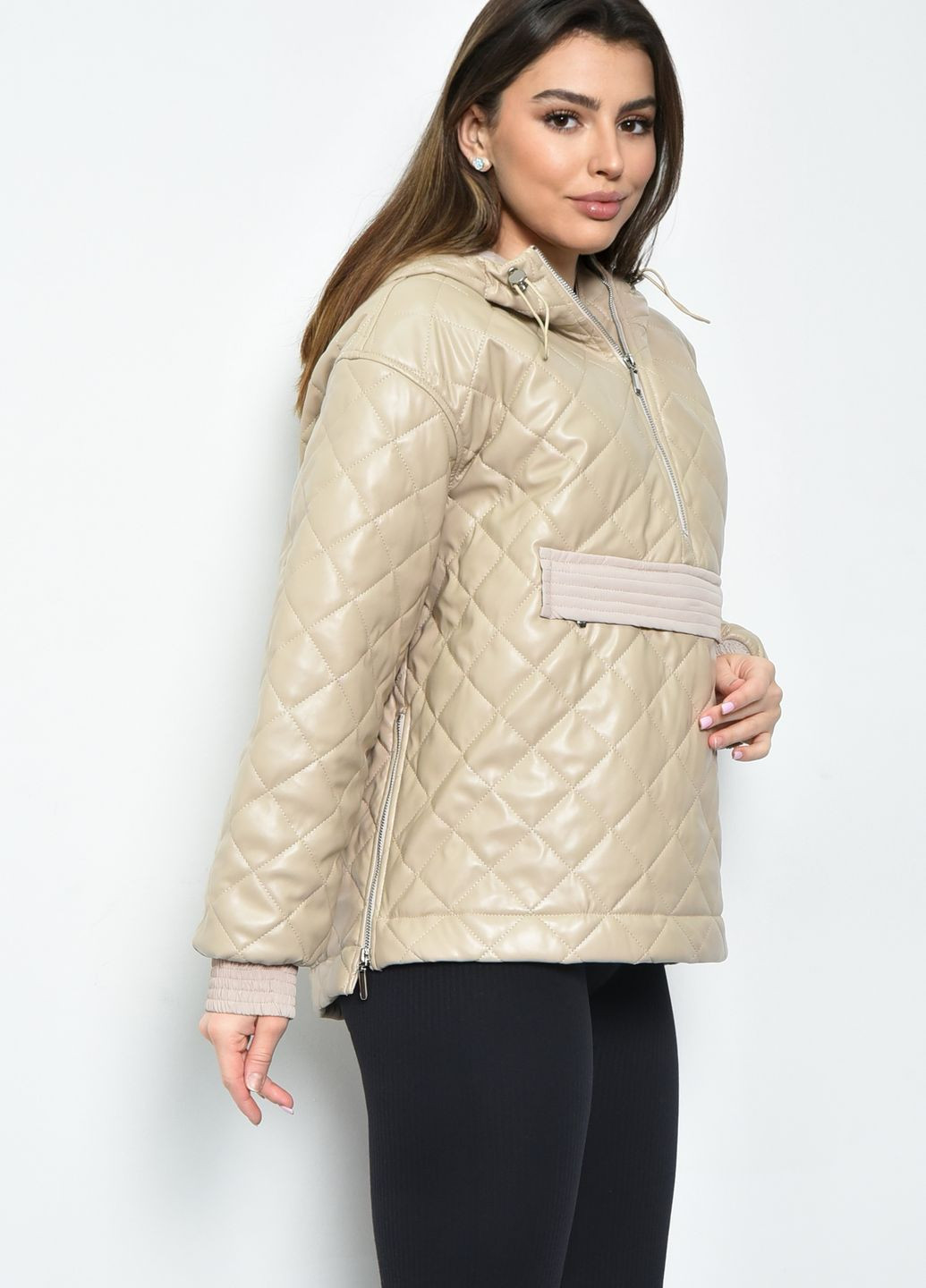 Бежева демісезонна куртка-анорак жіноча демісезонна напівбатальна з екошкіри бежевого кольору Let's Shop