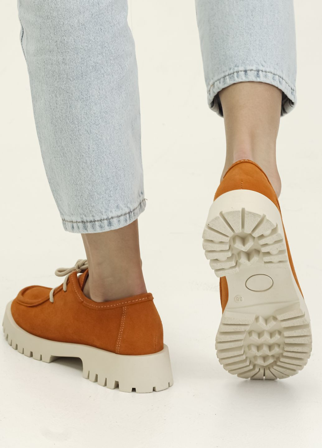Туфли женские замшевые оранжевые Krula
