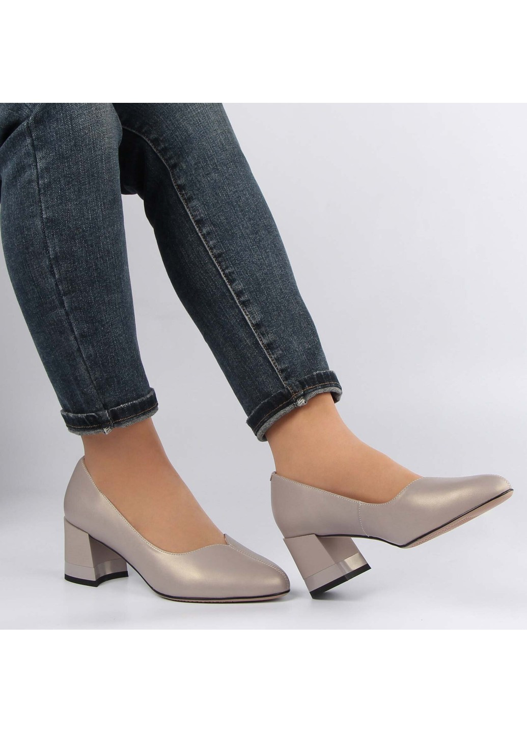 Жіночі туфлі на підборах 196226 Buts (257094579)