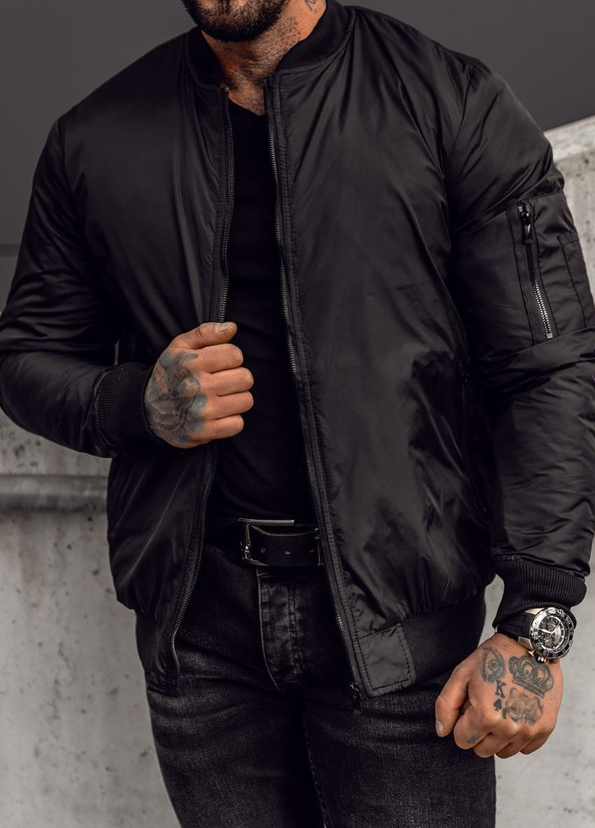 Чорна демісезонна куртка-бомбер на силіконі Vakko
