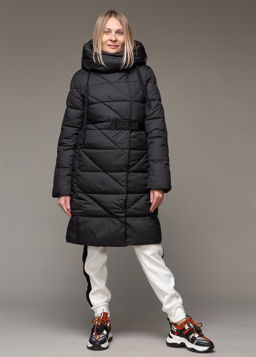 Чорний зимній Пуховик Towmy