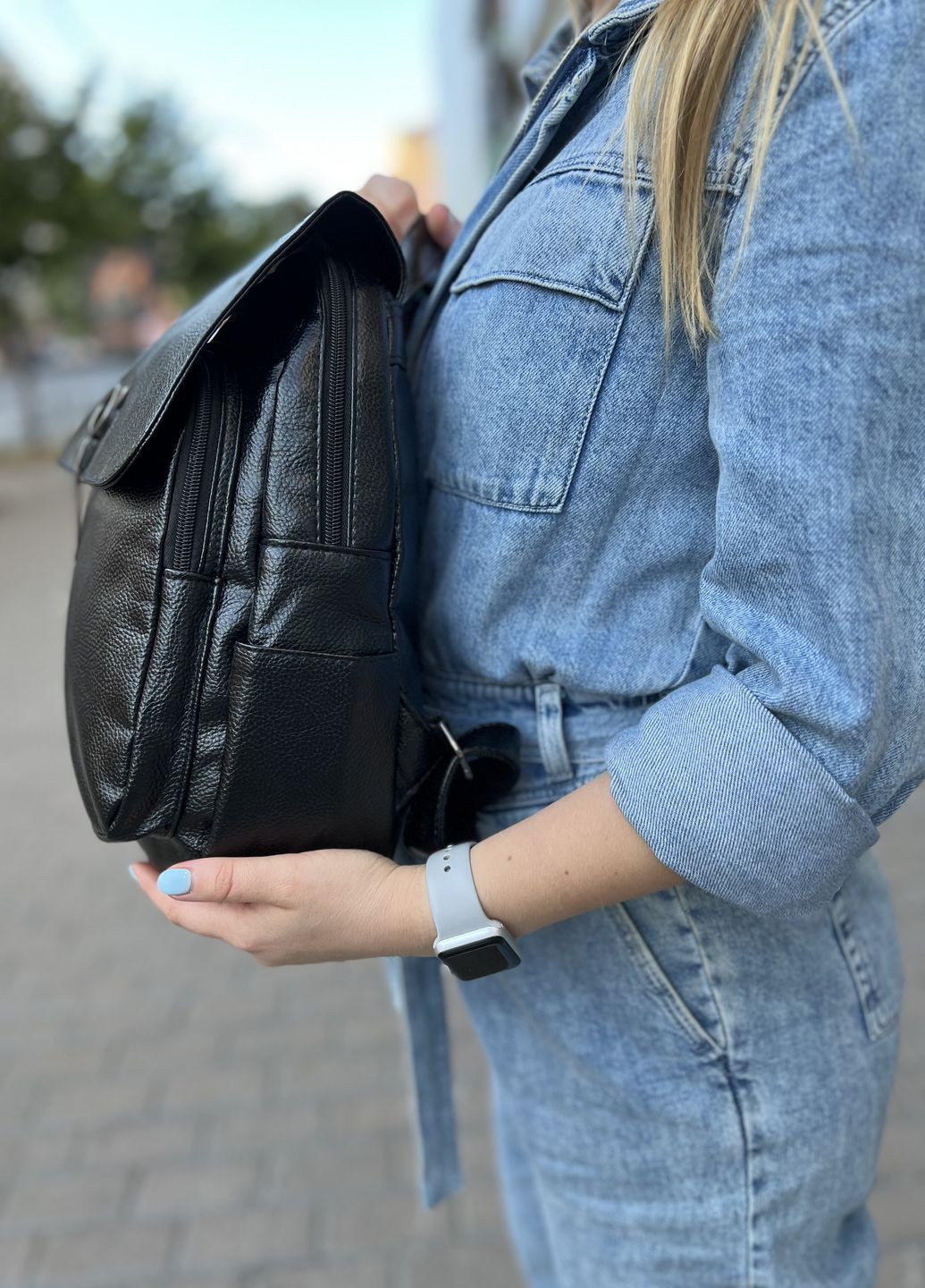 Жіночий рюкзак Cat чорний No Brand (272154615)