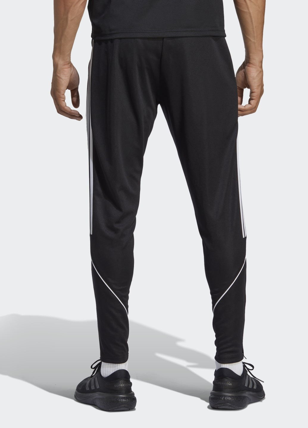 Черные спортивные демисезонные брюки adidas