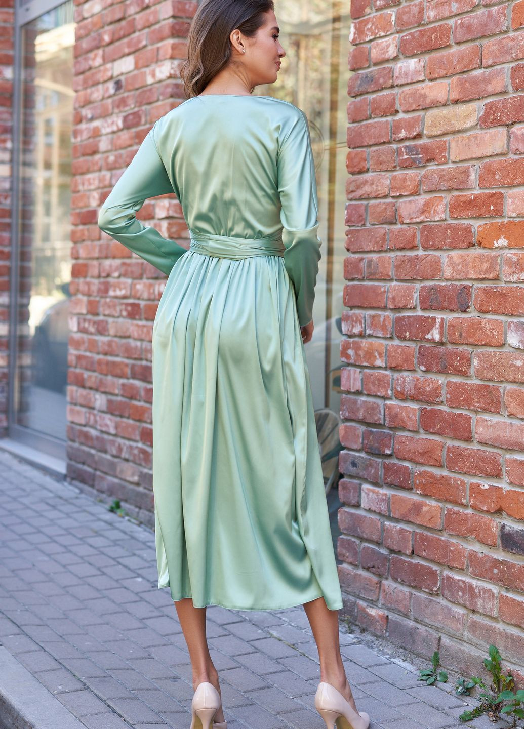 Оливкова вечірня стильна сукня з ніжного шовку «армані» Jadone Fashion однотонна