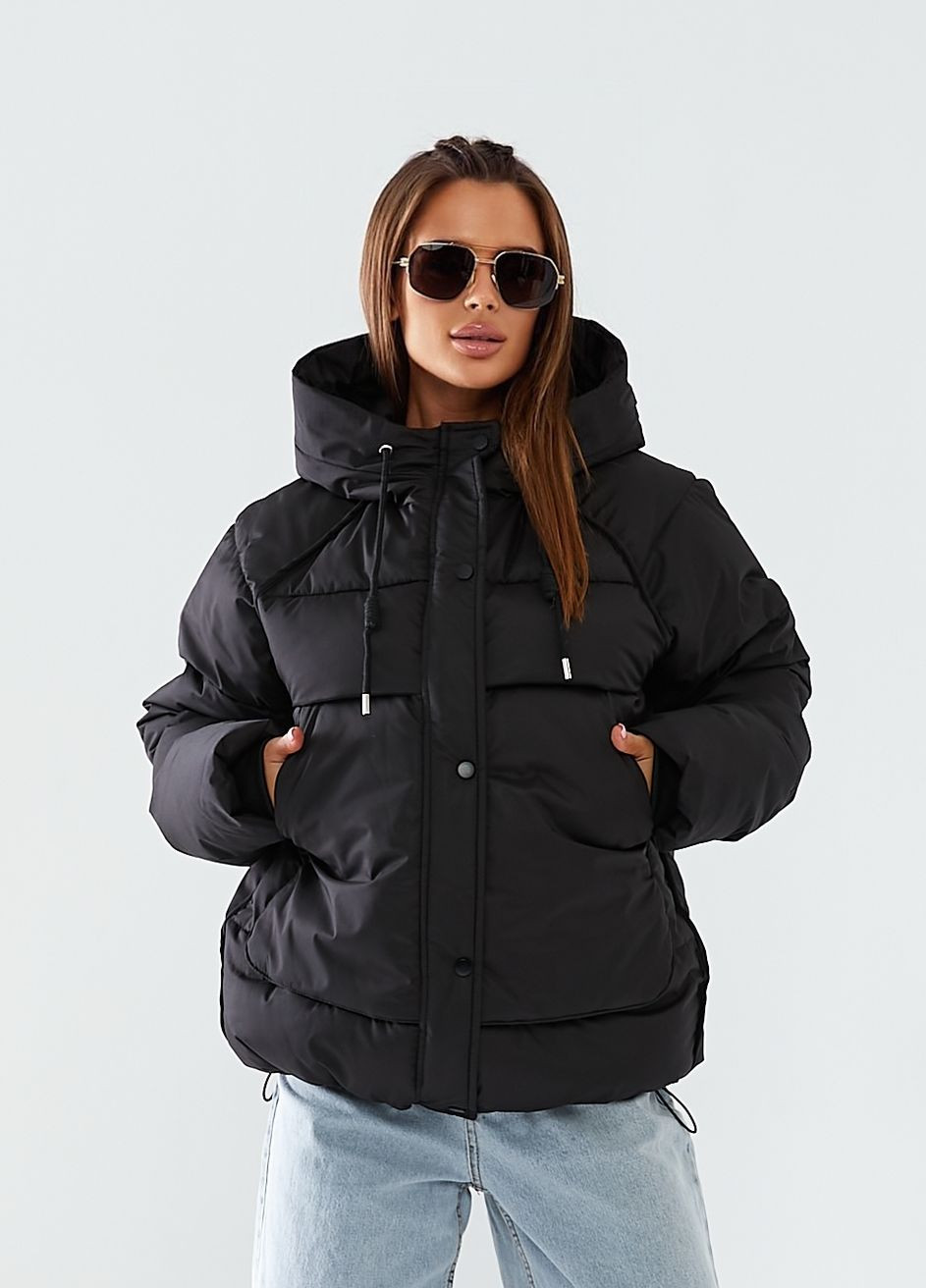 Чорна зимня чорна жіноча куртка зимова з капюшоном AST-MODA