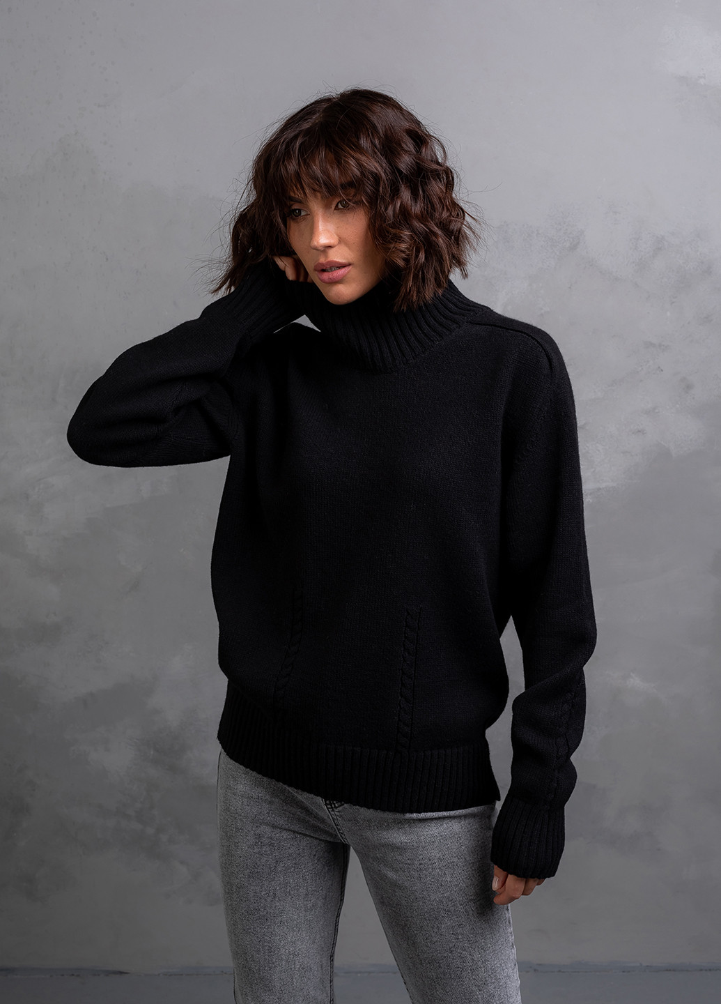 Черный свитер женский Viviami