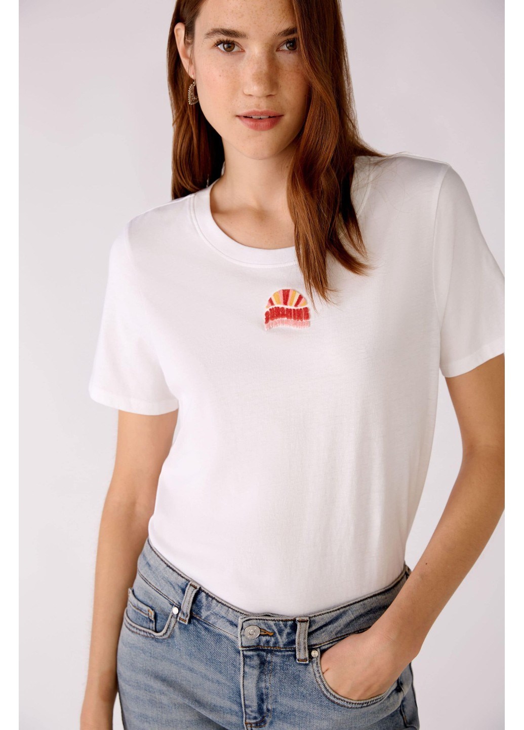 Жіноча футболка Біла Oui - (263606942)