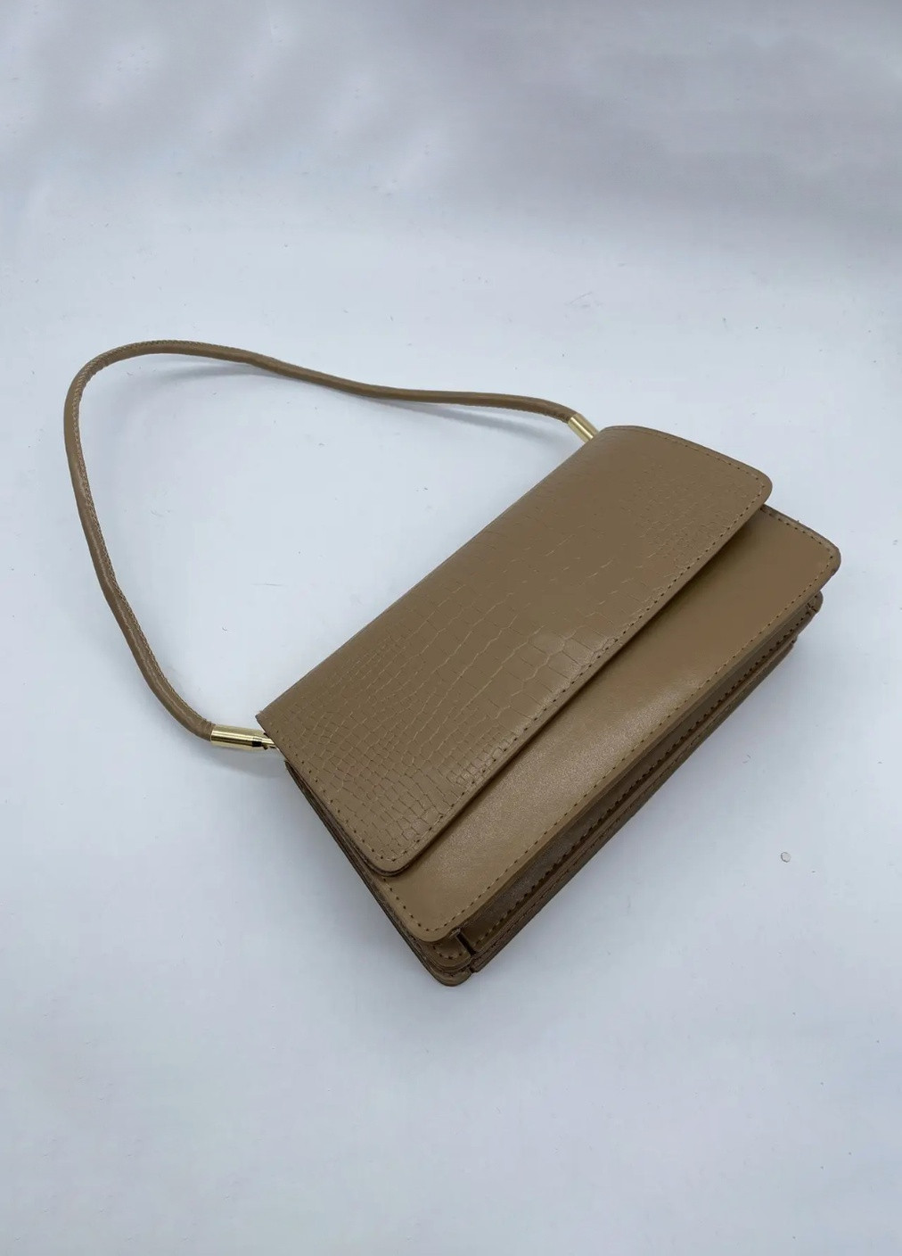 Женская классическая сумочка рептилия через плечо клатч на короткой ручке бежевая багет No Brand (256989657)