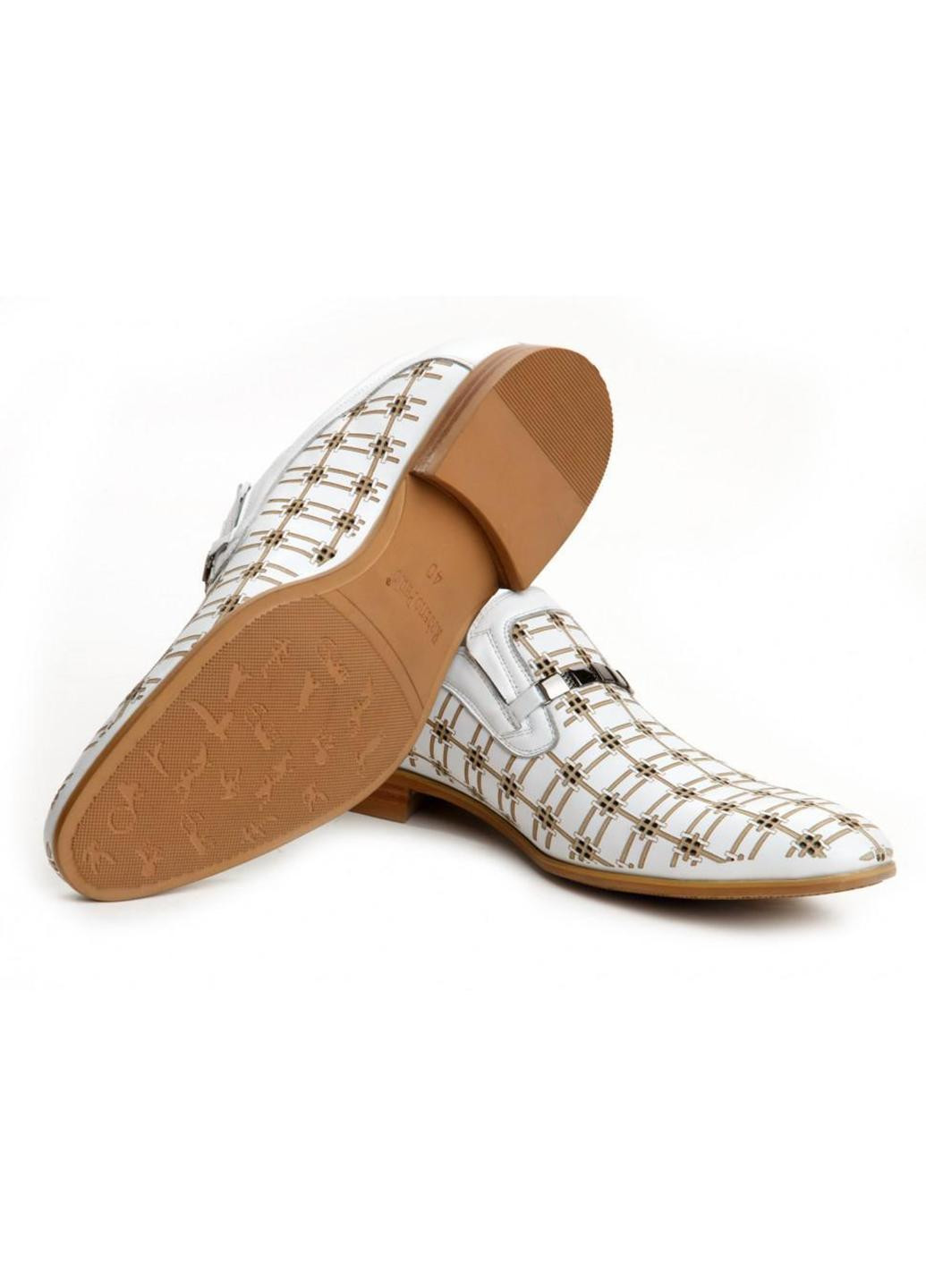 Белые туфли Roberto Paulo