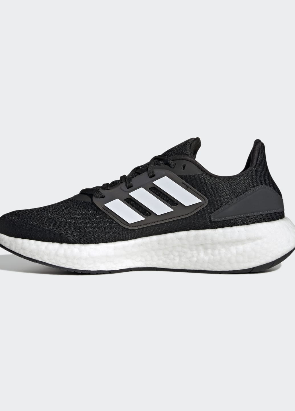Черные всесезонные кроссовки для бега pureboost 22 adidas