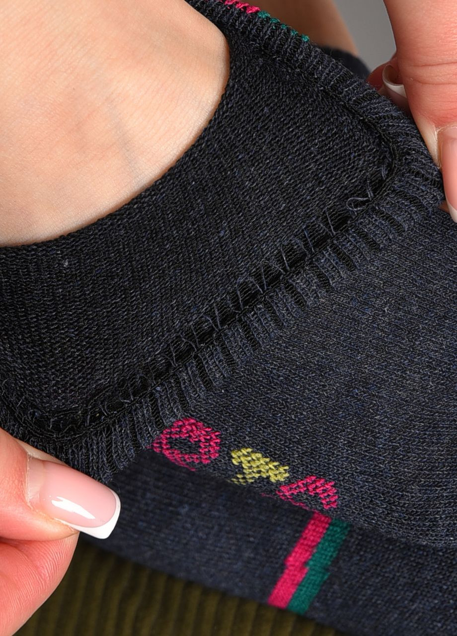 Шкарпетки жіночі спортивні темно-сірого кольору розмір 36-40 Let's Shop (277983265)