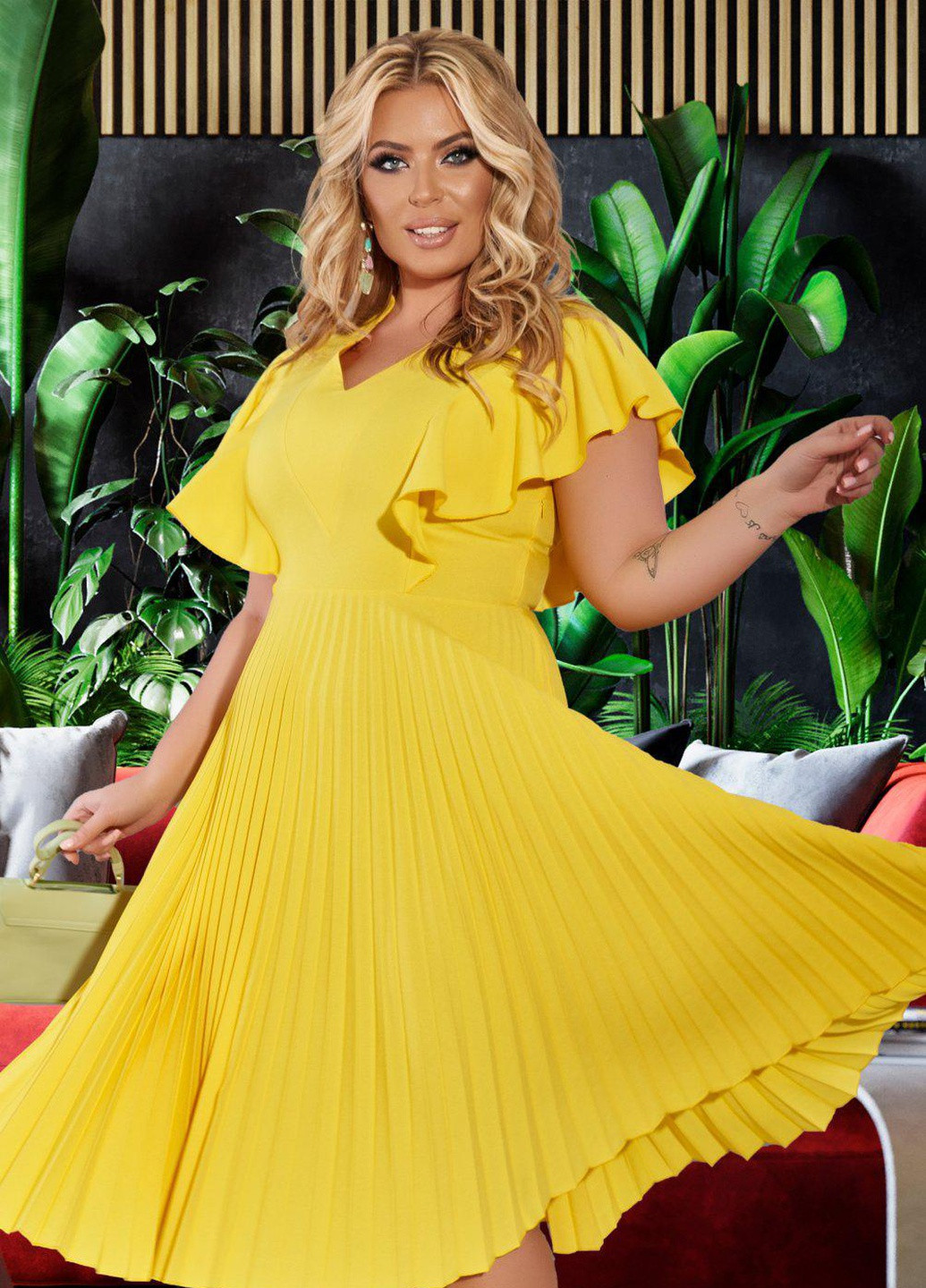 Жовтий сукні великіх розмірів літня сукня великого розміру зі спідницею пліссе (50801)19444-532 Lemanta
