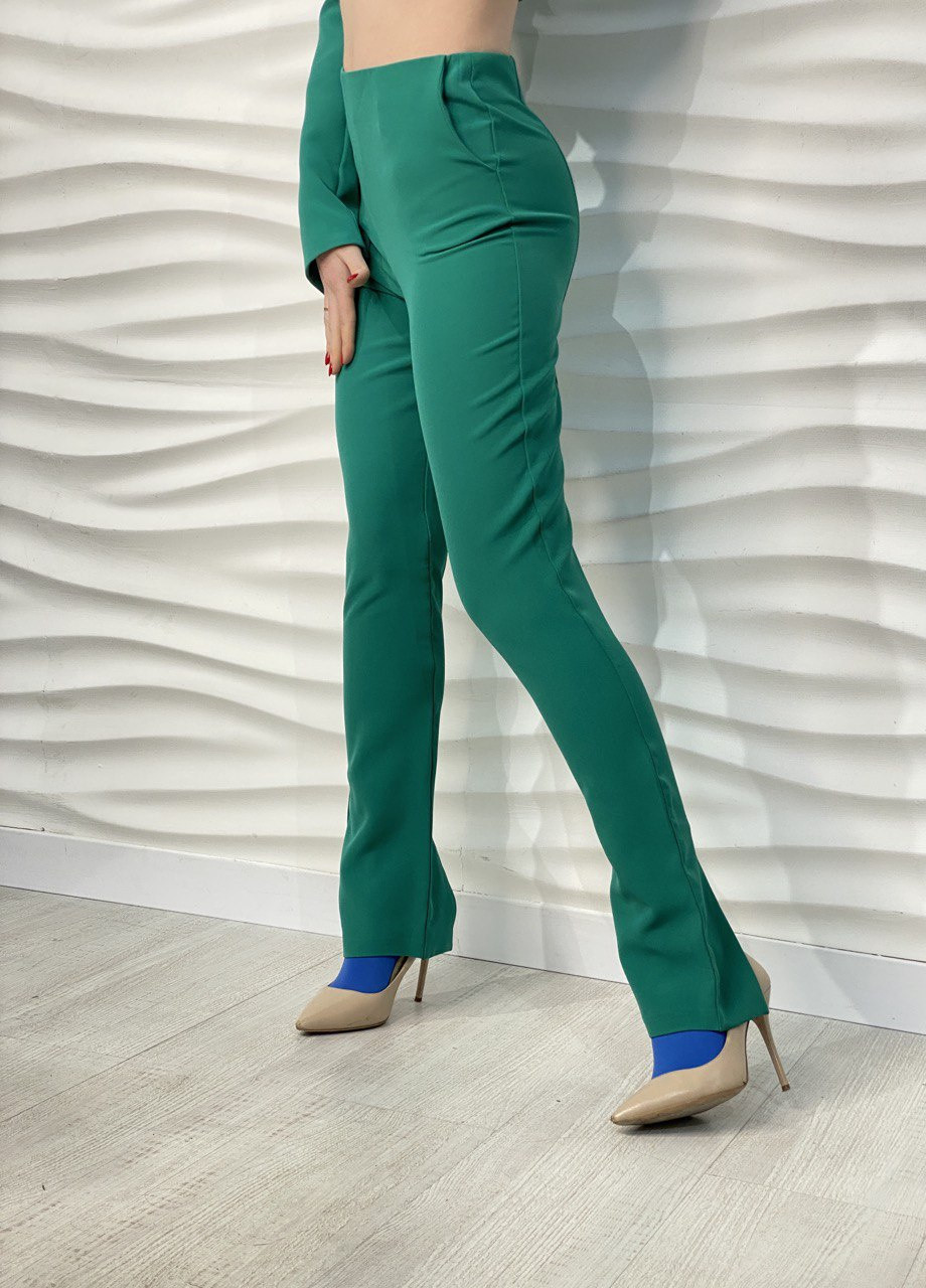 Зеленые классические демисезонные брюки CHICLY