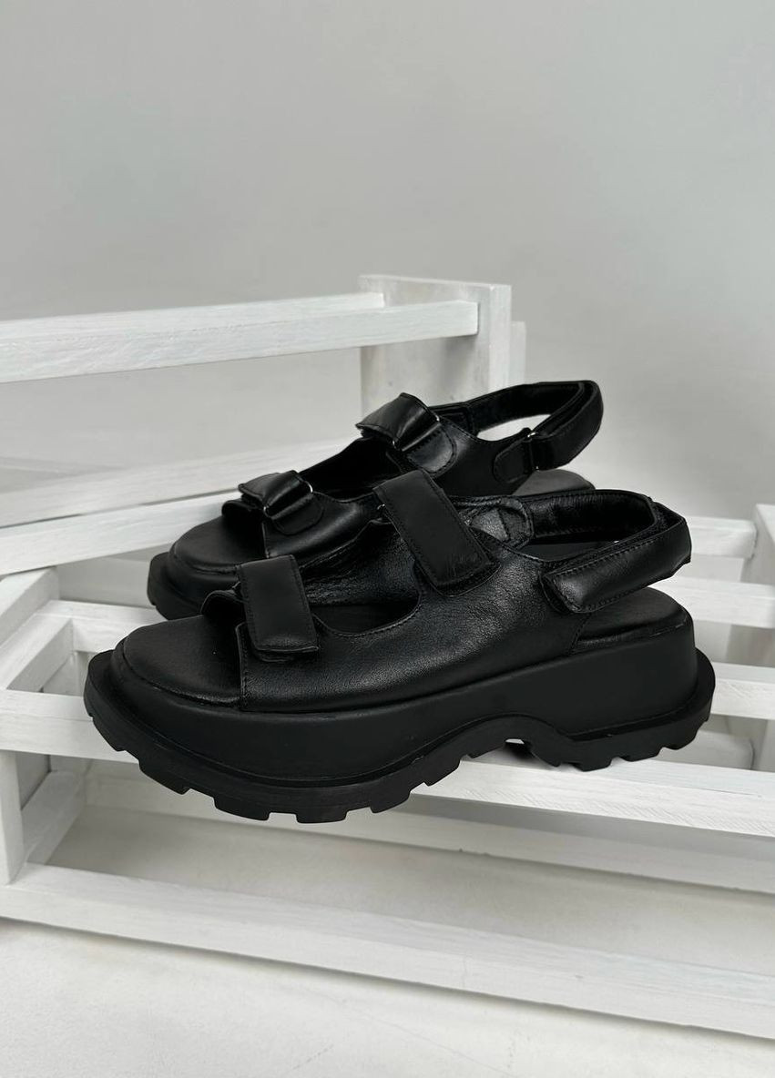 Черные босоножки Vakko на липучке