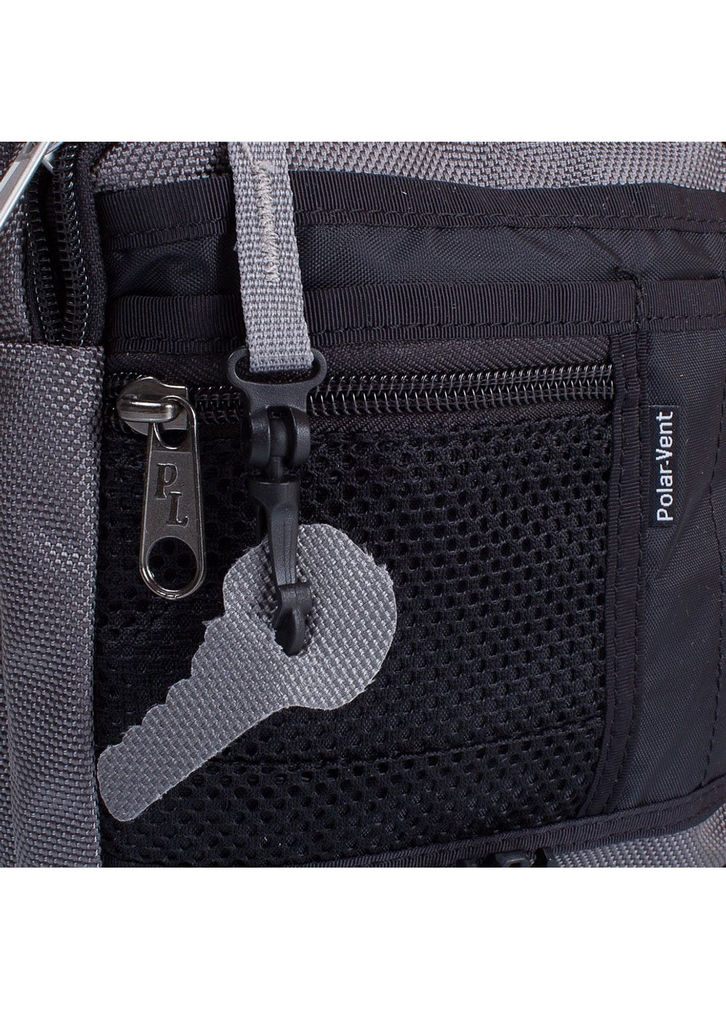 Мужская спортивная сумка VONEPOLAR W5077-grey Volunteer (271813656)