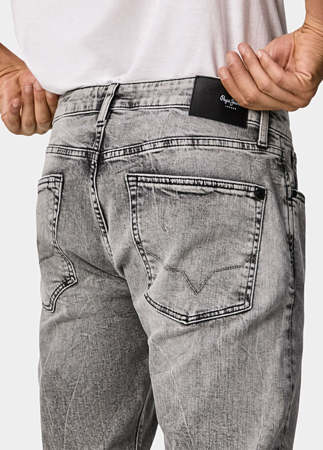 Серые джинсы Pepe Jeans