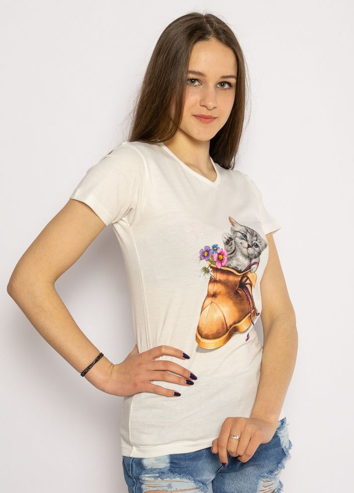 Молочна літня футболка жіноча кіт у чоботі (молочний) Time of Style