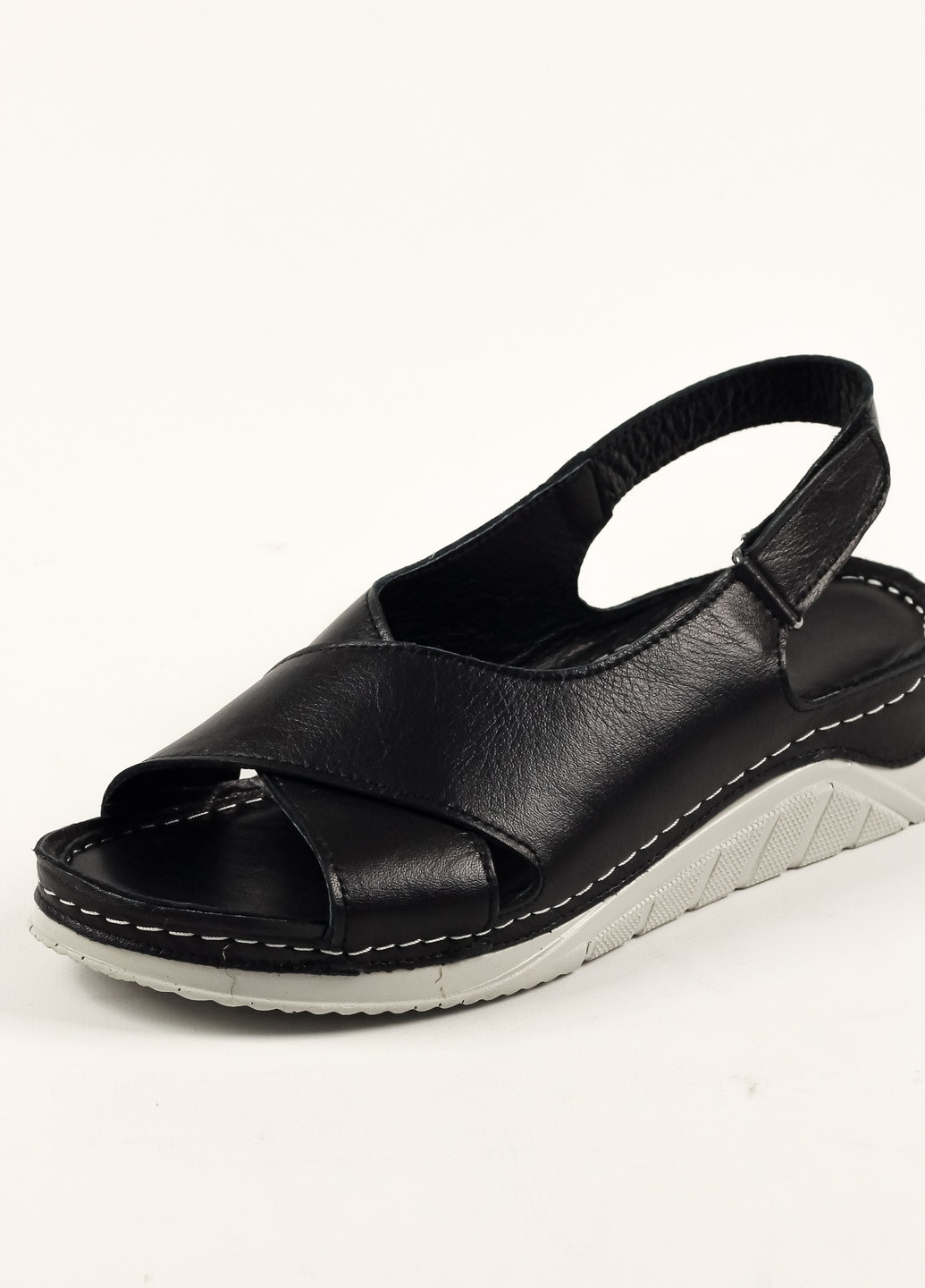 Черные босоножки комфорт ALTURA на резинке