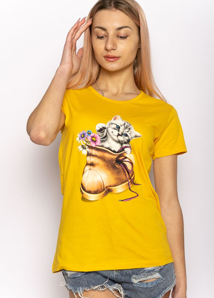 Желтая летняя футболка женская кот в сапоге (желтый) Time of Style