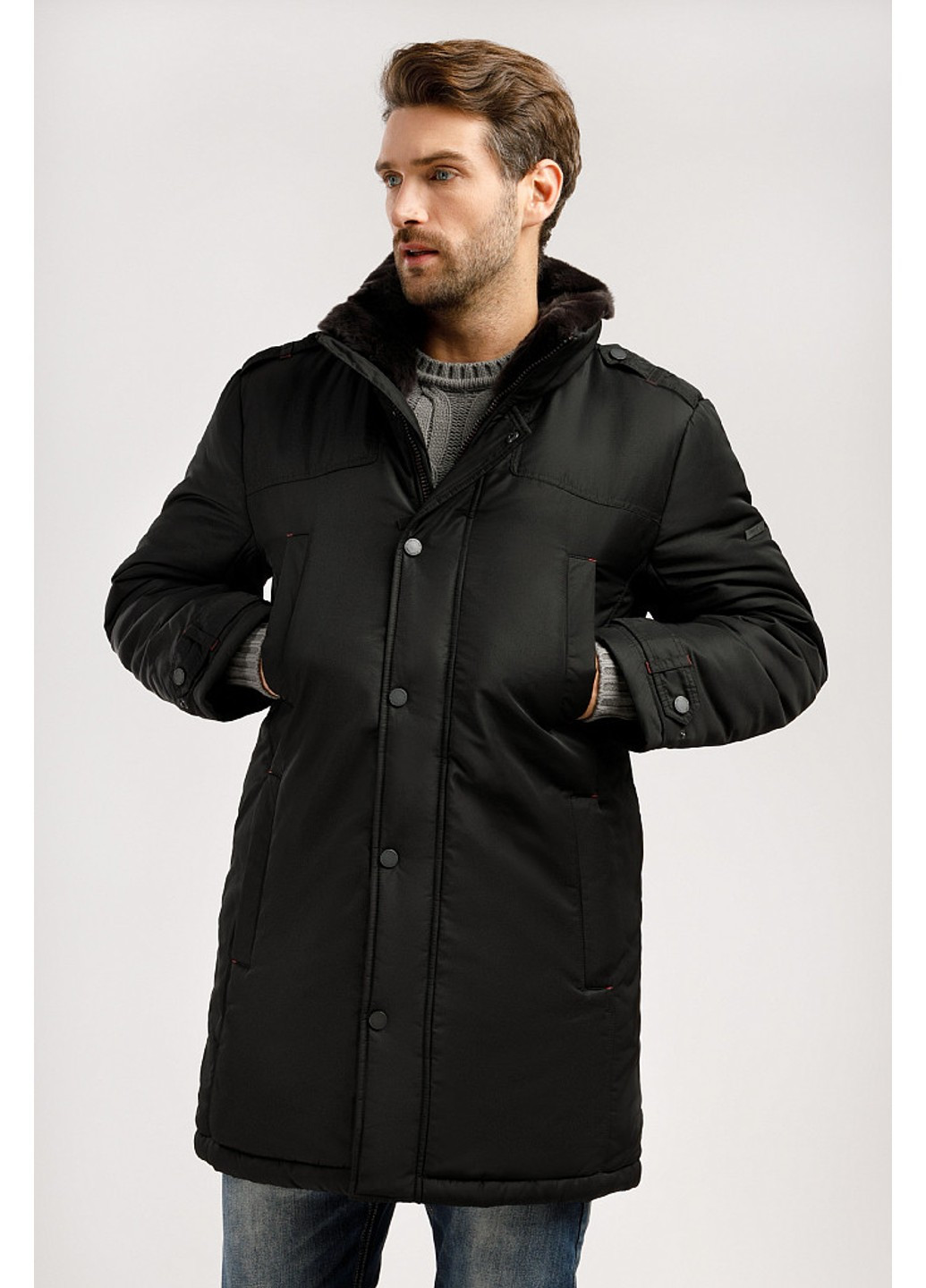 Чорна зимня зимова куртка w19-21008-200 Finn Flare