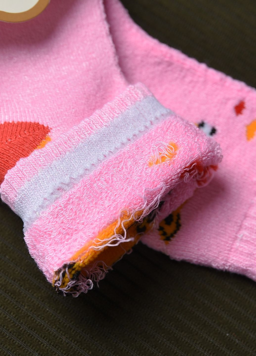 Шкарпетки дитячі махрові для дівчинки рожевого кольору Let's Shop (269387599)