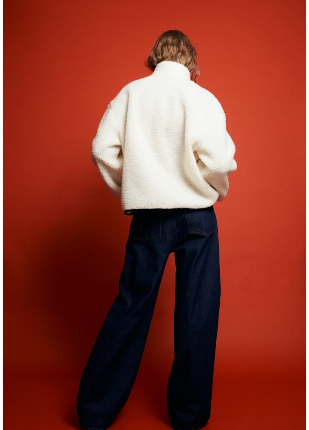 Біла демісезонна жіноча плюшева куртка (56417) xs біла H&M