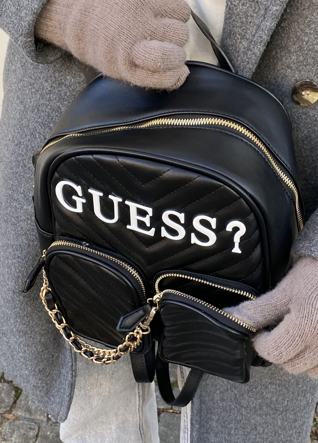 Жіночий рюкзак чорний Guess (275864275)
