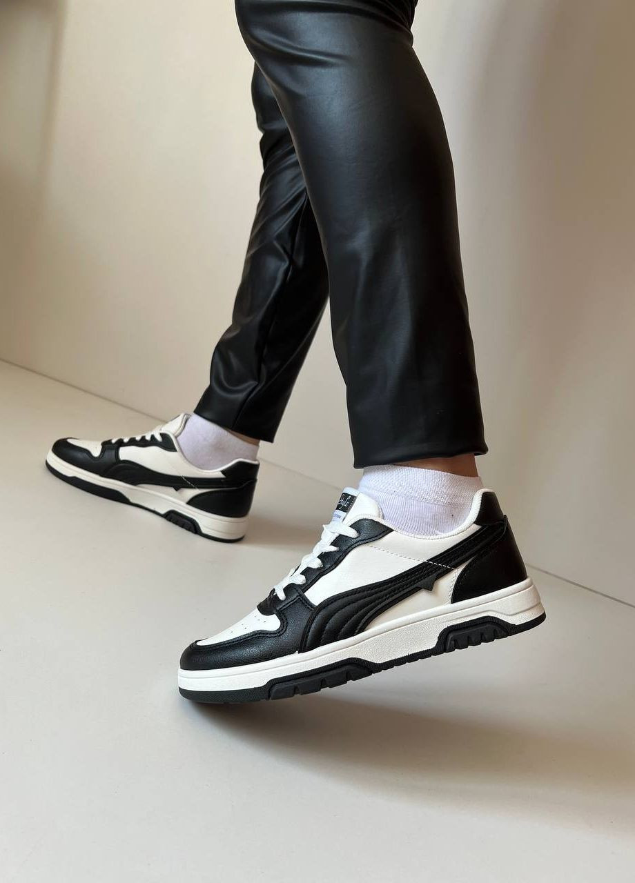 Черно-белые демисезонные кроссовки женские Style