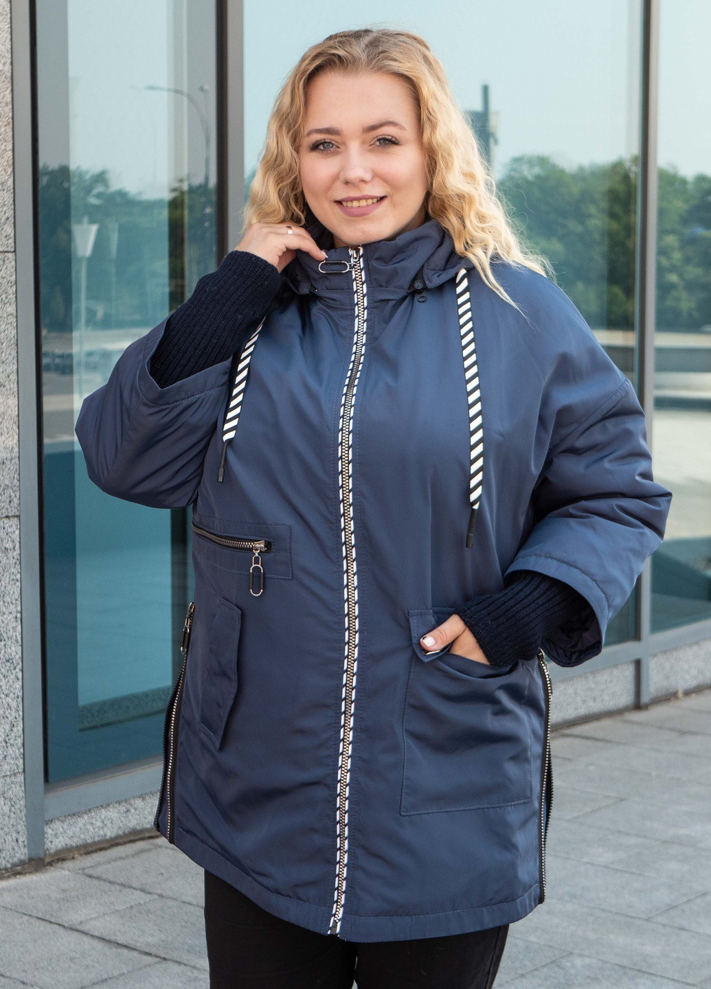 Синя демісезонна куртки жіночі демісезонні україна великого розміру SK